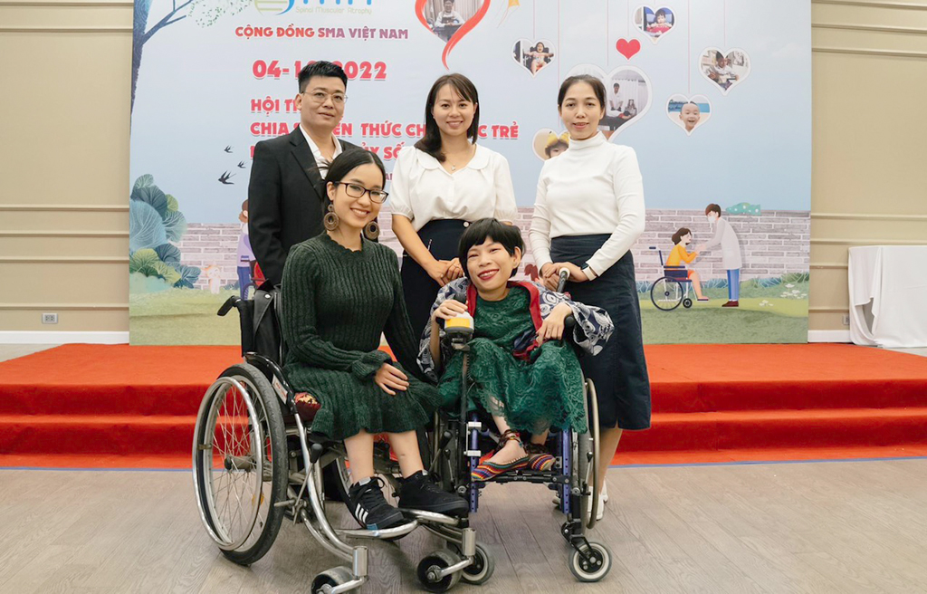 Cuộc chiến với bệnh hiếm: Trong thế giới đơn độc