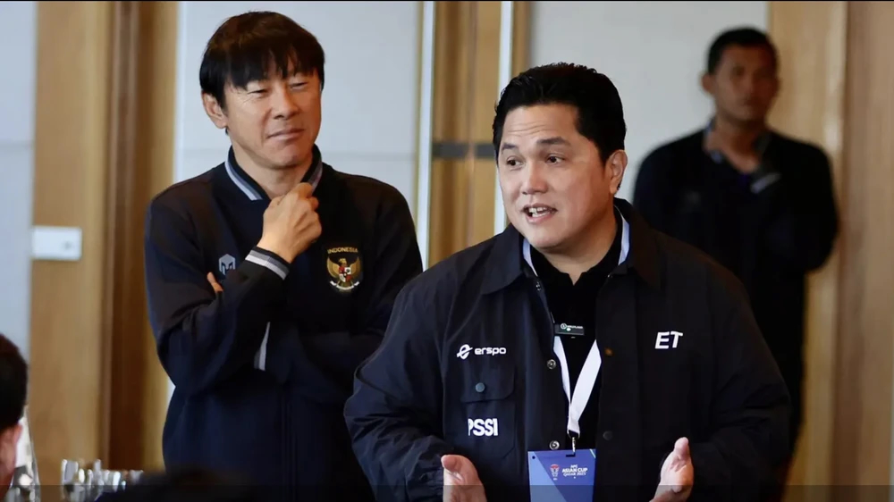 Sếp lớn bóng đá Indonesia tạo áp lực lớn cho HLV Shin Tae-yong- Ảnh 1.