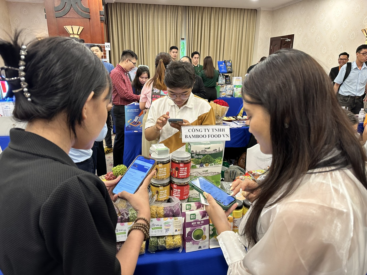 Việt Nam là ‘điểm nóng’ đầu tư của doanh nghiệp Trung Quốc- Ảnh 1. Việt Nam là ‘điểm nóng’ đầu tư của doanh nghiệp Trung Quốc- Ảnh 1.