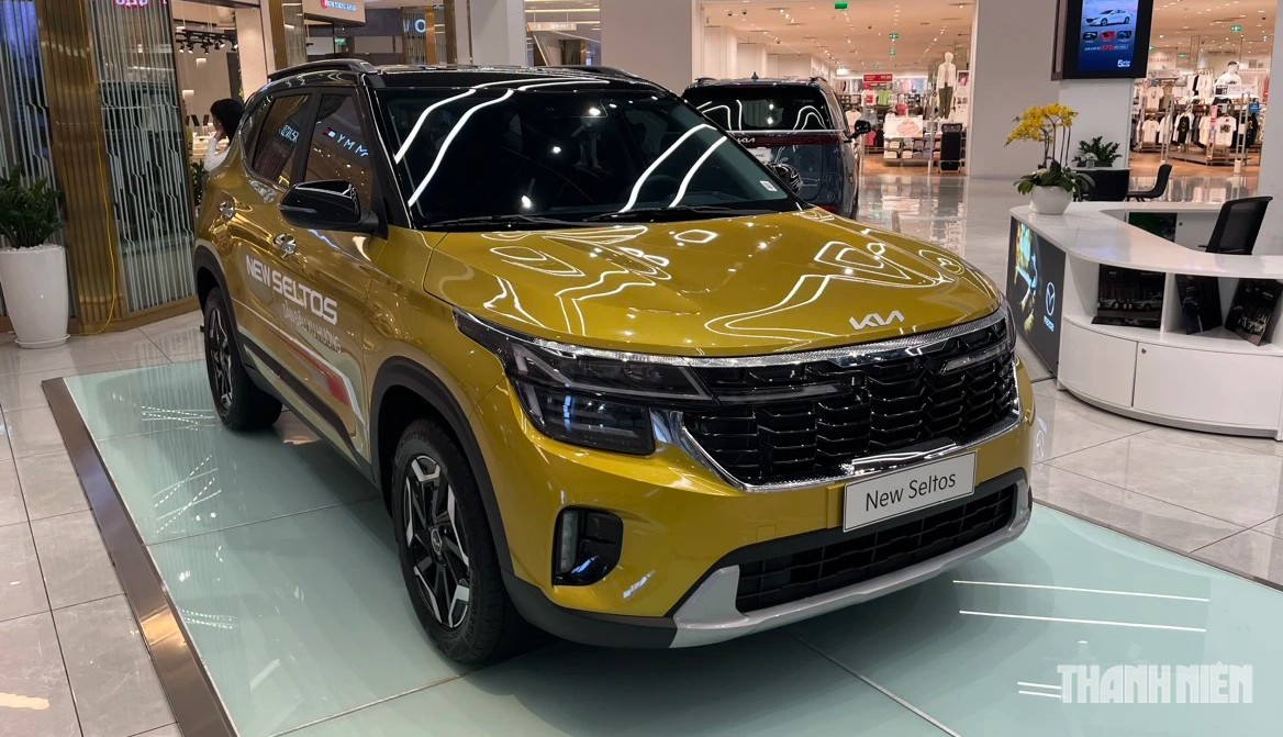 10 ô tô động cơ xăng, dầu bán chạy nhất tháng 8.2026: Mitsubishi Triton tạo bất ngờ- Ảnh 8.