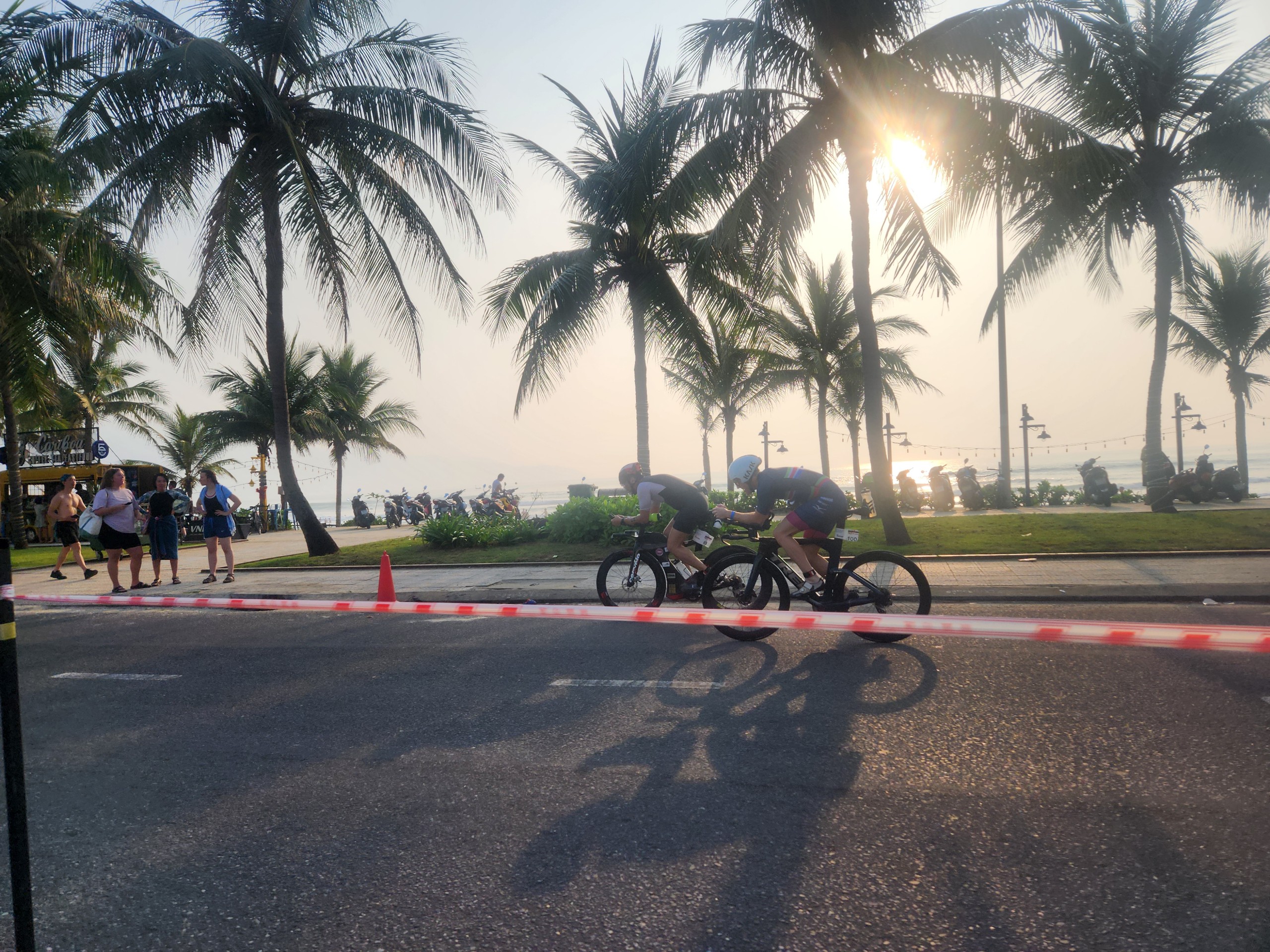 Đường đua VinFast IRONMAN 70.3 Việt Nam đi qua những khung cảnh tuyệt đẹp của thành phố biển Đà Nẵng