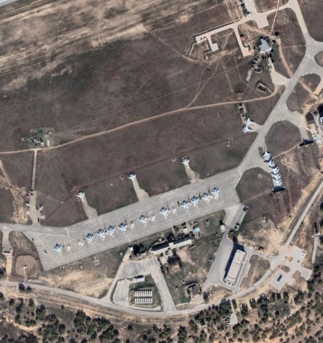 Sân bay quân sự Belbek của Nga tại bán đảo Crimea