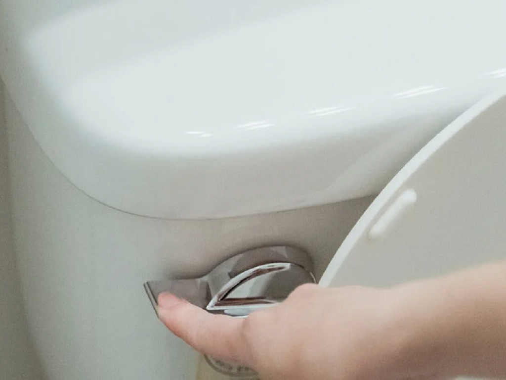 Dấu hiệu màu nước tiểu cảnh báo bệnh tuyến tiền liệt- Ảnh 1. Dấu hiệu màu nước tiểu cảnh báo bệnh tuyến tiền liệt- Ảnh 1.