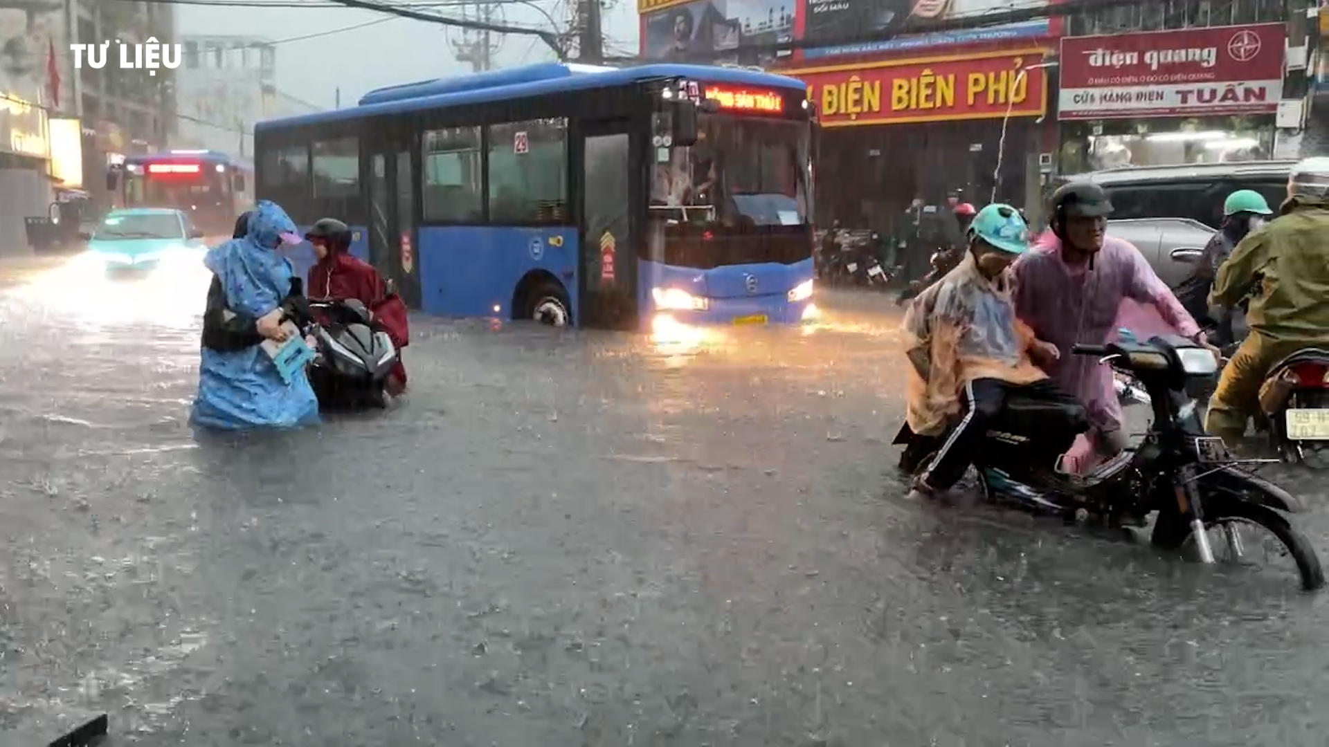 Ngập như sông ngay trên dự án chống ngập: Chuyên gia nói 'không thể chấp nhận', vì sao?- Ảnh 5.