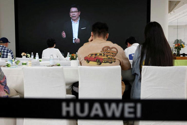 Yu Chengdong thường xuyên xuất hiện tại các sự kiện lớn của Huawei