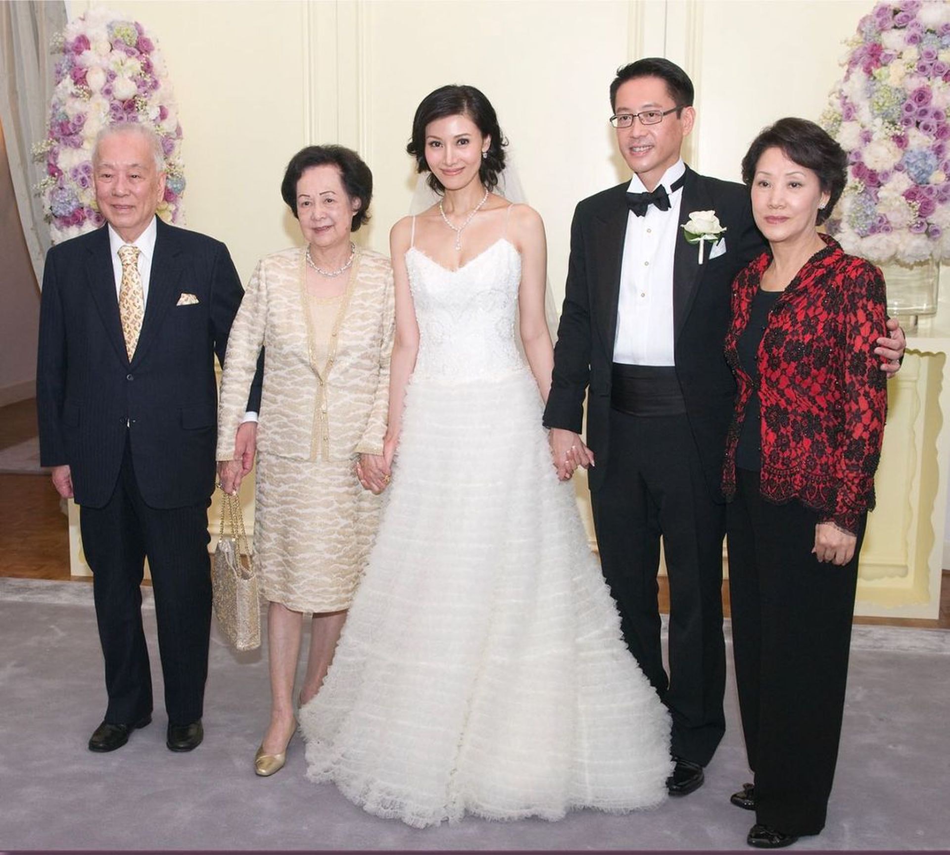 Hôn nhân của Lý Gia Hân - Hứa Tấn Hanh vẫn luôn là đề tài được công chúng và truyền thông Hồng Kông chú ý. Năm 2008, 