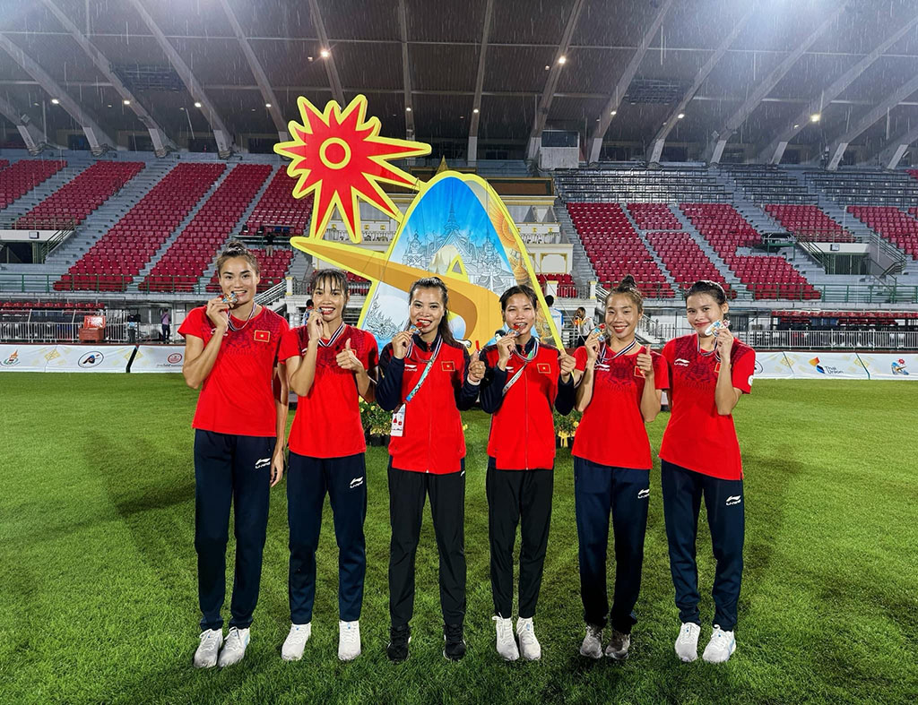 ভিয়েতনামী অ্যাথলেটিক্সের এখনও প্যারিস অলিম্পিকে অংশগ্রহণের সুযোগ রয়েছে - ছবি ২। Điền kinh Việt Nam còn cơ hội dự Olympic Paris- Ảnh 2.