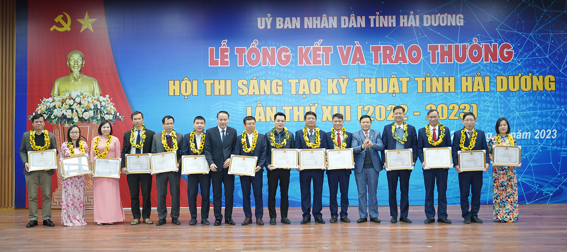 PGS.TS Ngô Hữu Mạnh: “Tư duy trẻ là động lực nuôi dưỡng tinh thần khởi nghiệp”- Ảnh 7.