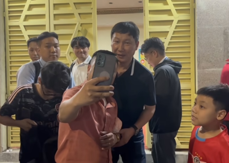 HLV Kim Sang-sik và bóng đá Việt Nam: Kỳ vọng vào sự tương thích- Ảnh 4.