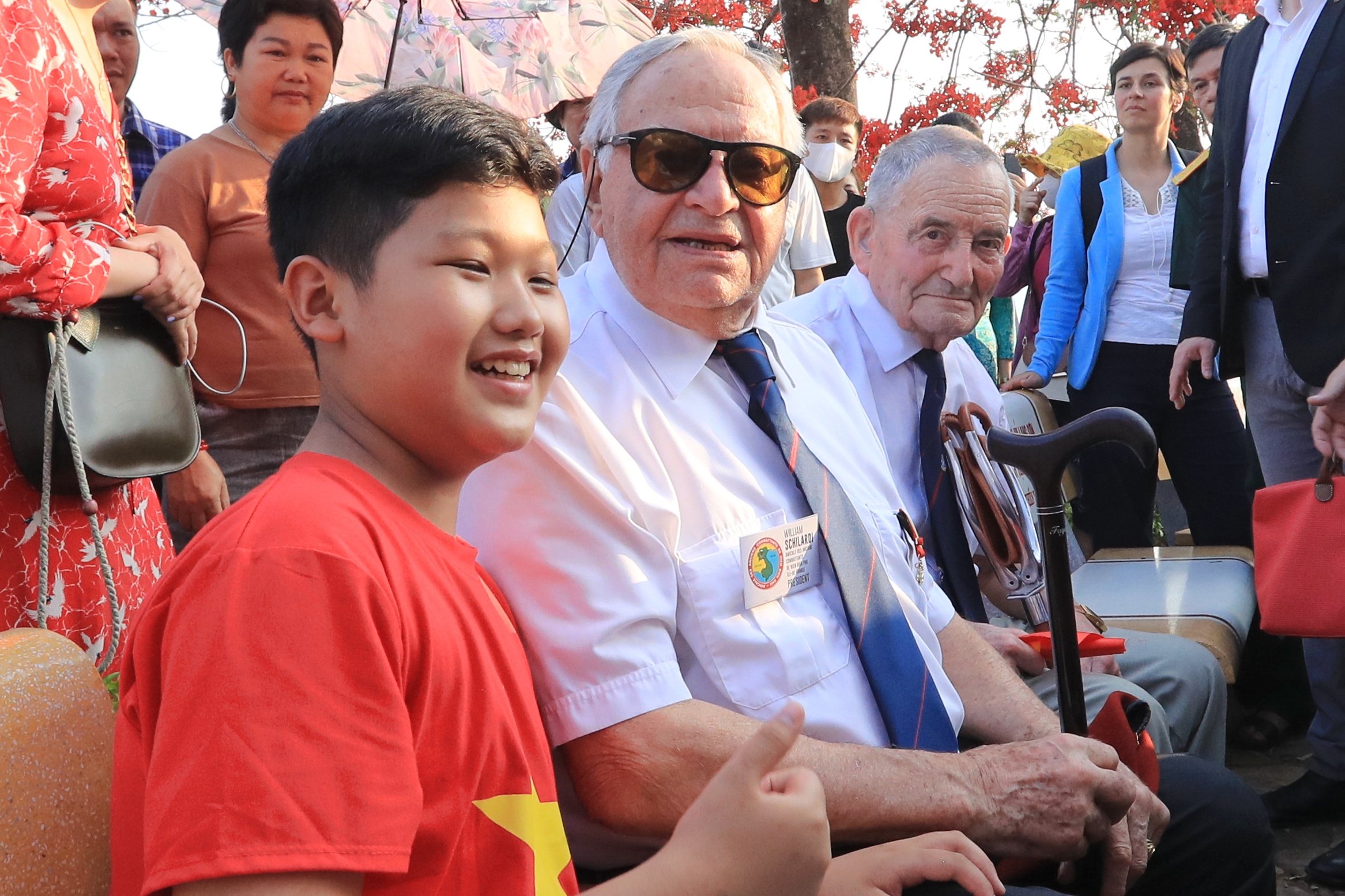 Nam sinh Ngô Tường Minh hy vọng Bộ trưởng Sébastien Lecornu và các cựu binh Pháp sẽ có những ngày tuyệt vời tại Điện Biên. 