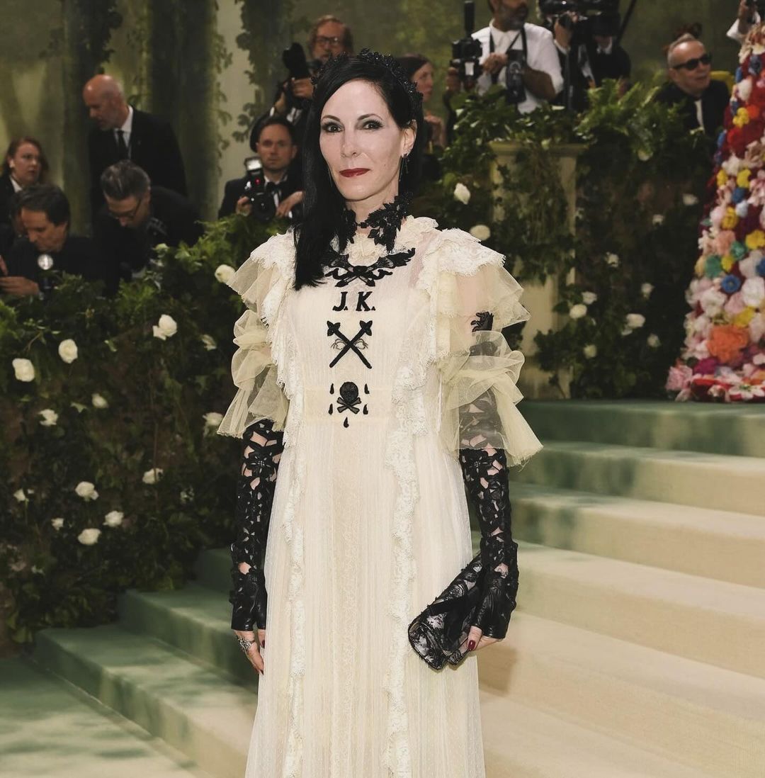 The costume disaster at the 2024 Met Gala caught the audience's attention