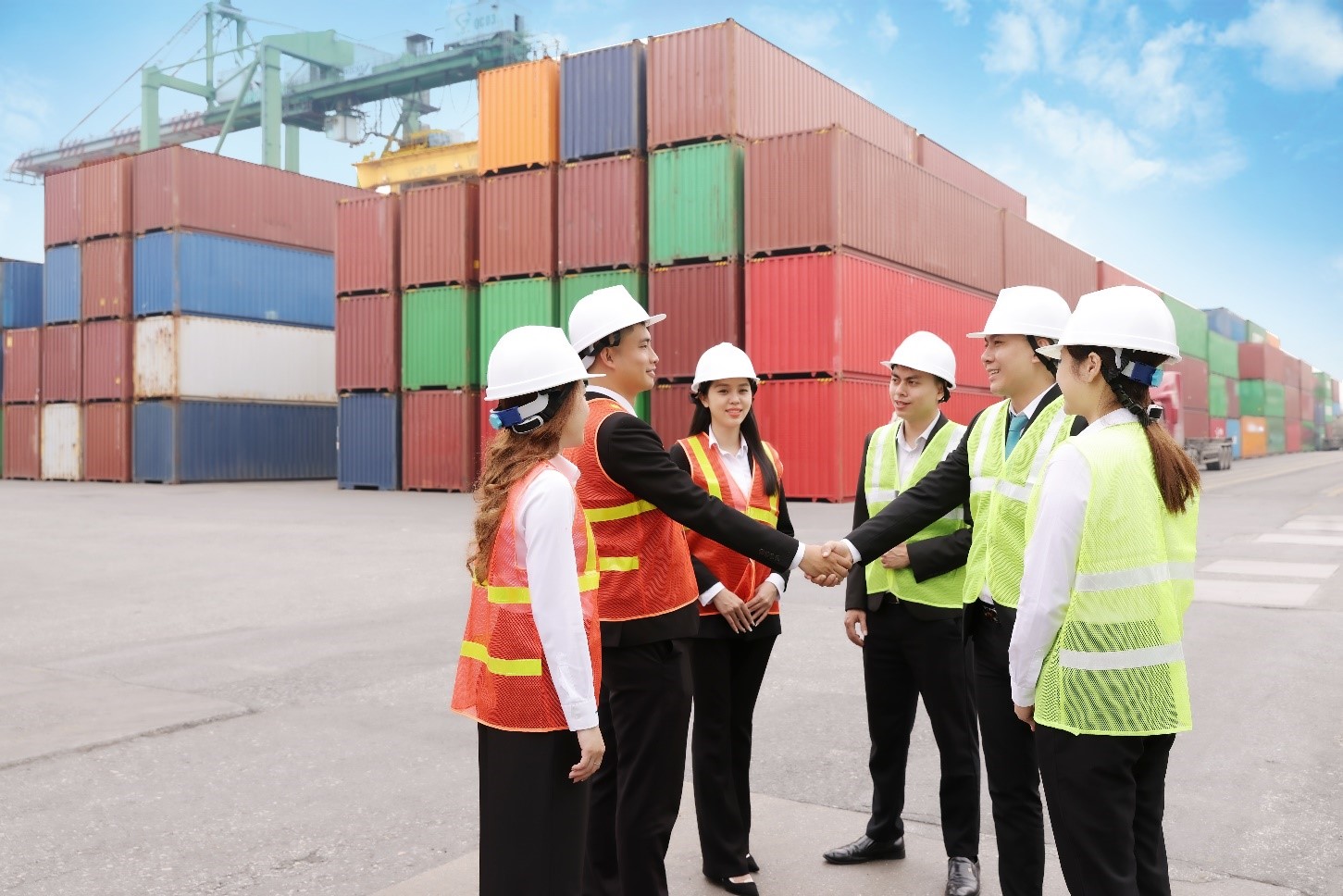 ABBANK tăng cường các gói vay ưu đãi cho doanh nghiệp SME- Ảnh 4. ABBANK tăng cường các gói vay ưu đãi cho doanh nghiệp SME- Ảnh 4.
