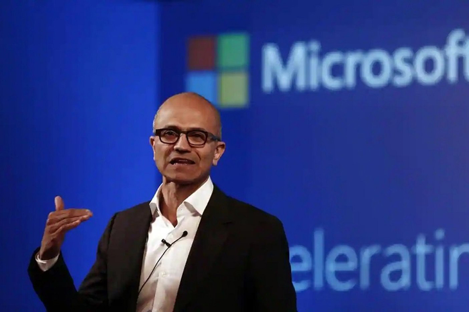 Chiến lược của Satya Nadella giúp Microsoft trở lại mạnh mẽ