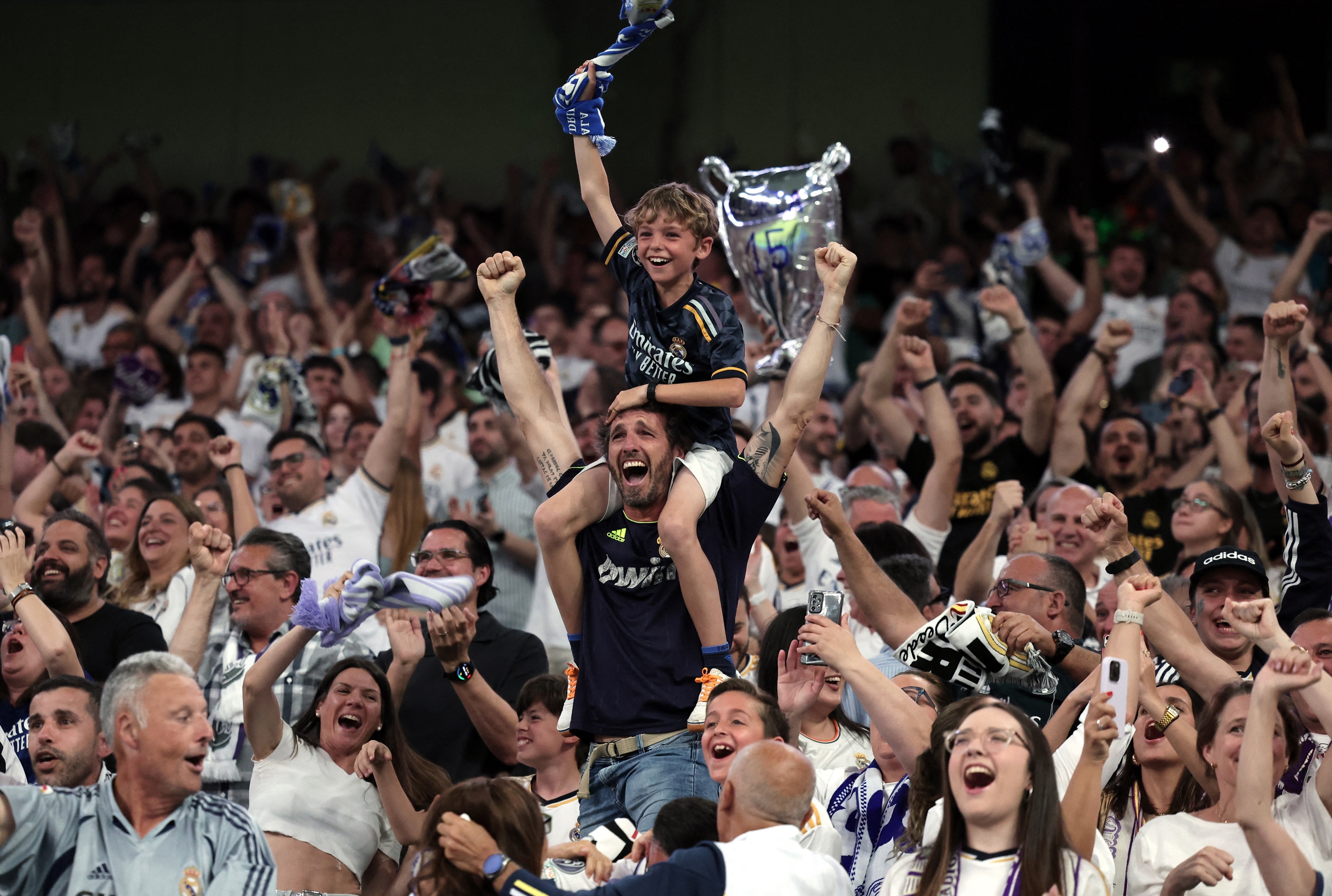Lần thứ 15 đăng quang, Real Madrid tiếp tục làm bá chủ giải hàng đầu châu Âu- Ảnh 10.