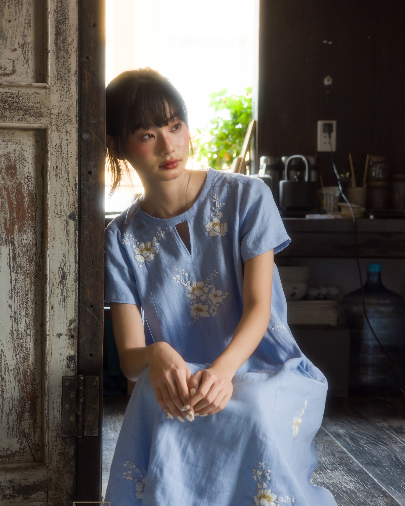 ללבוש פשתן זה פשוט, מגניב ויפה באופן מפתיע - תמונה 7. Mặc linen đơn giản lại mát và đẹp không ngờ- Ảnh 7.