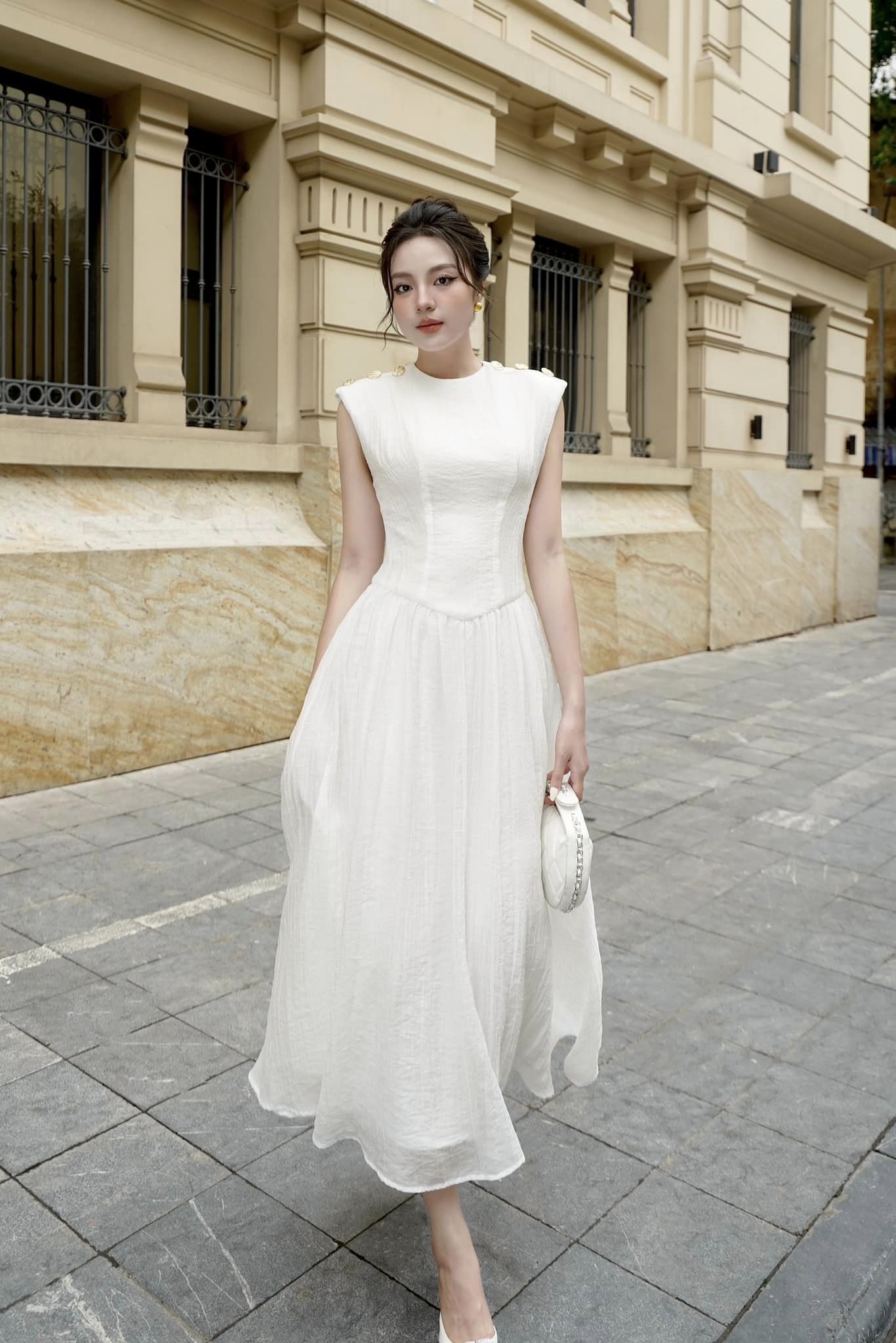 בד משי הוא חומר המשקף את הרעננות והנשיות של הקיץ - תמונה 1. Vải tơ là chất liệu phản ánh vẻ tươi mới và nữ tính của mùa hè- Ảnh 1.