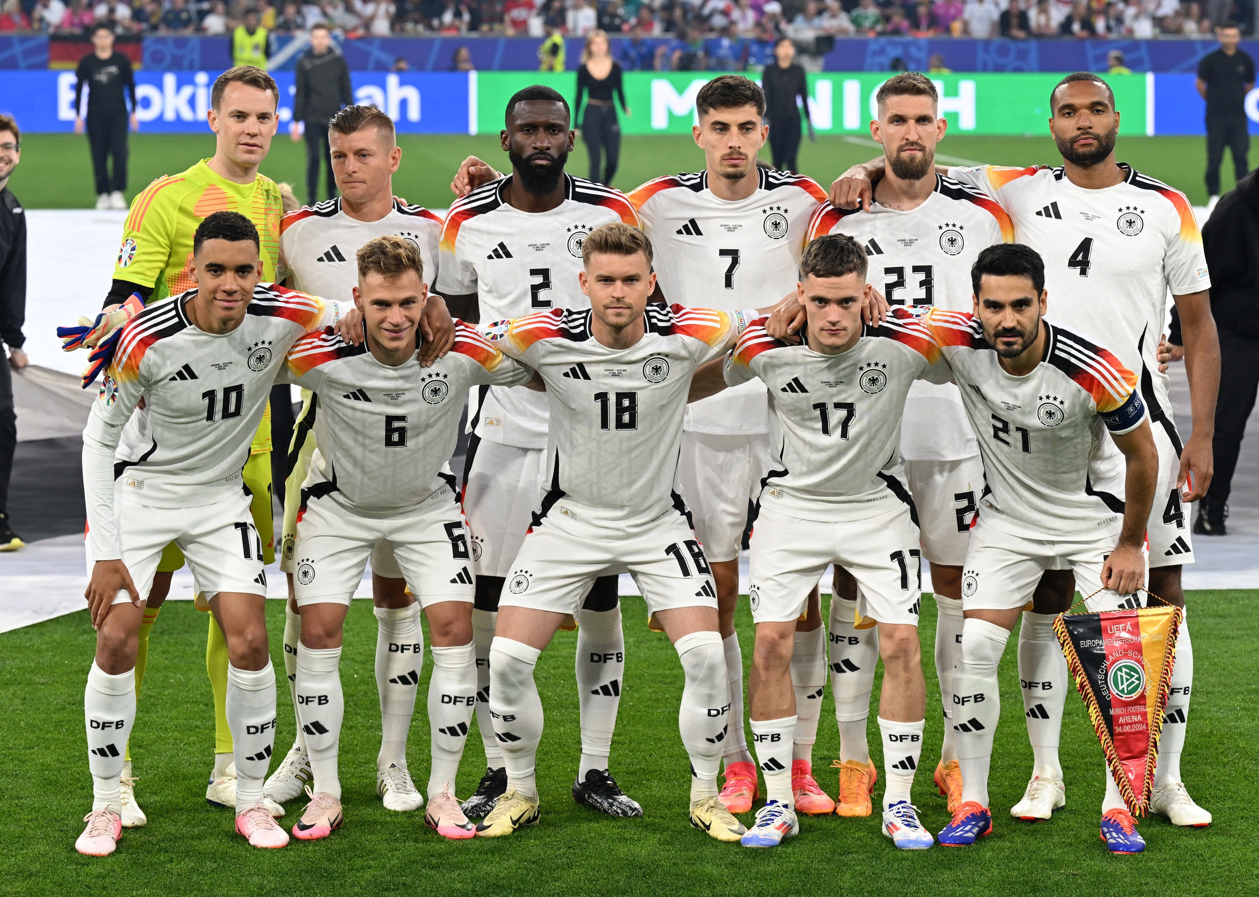 EURO 2024 khai màn đẳng cấp và đầy màu sắc, nước Đức cống hiến bữa tiệc hoàn hảo- Ảnh 42.