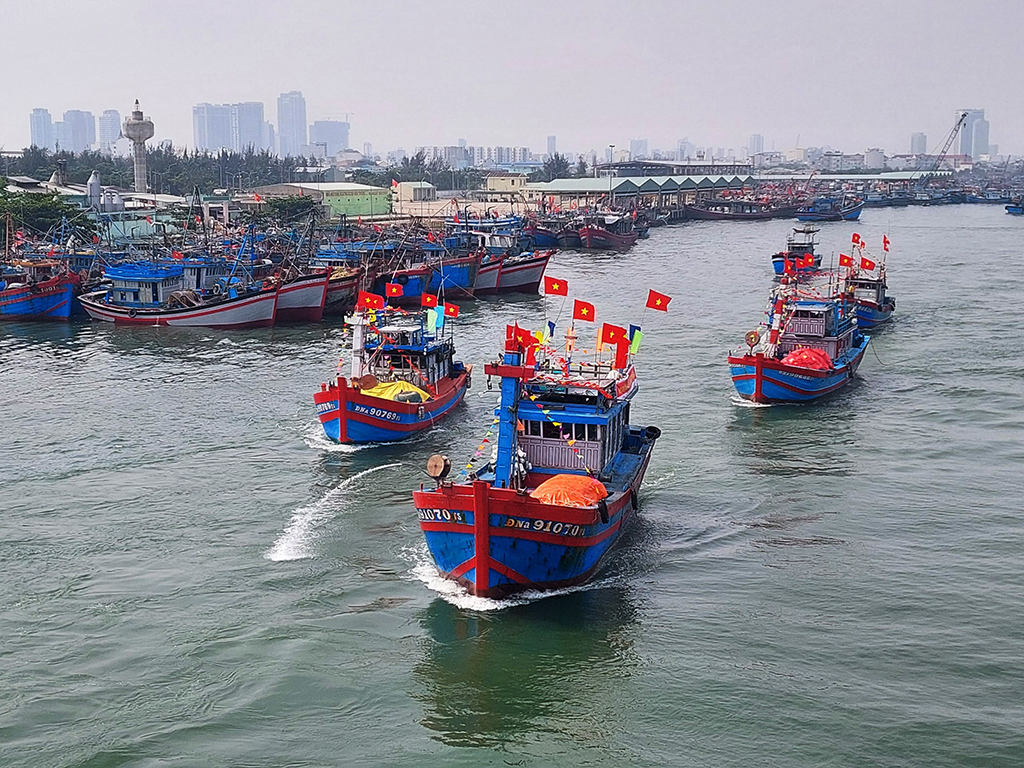 Đón khách bằng cái tình làng chài- Ảnh 1.