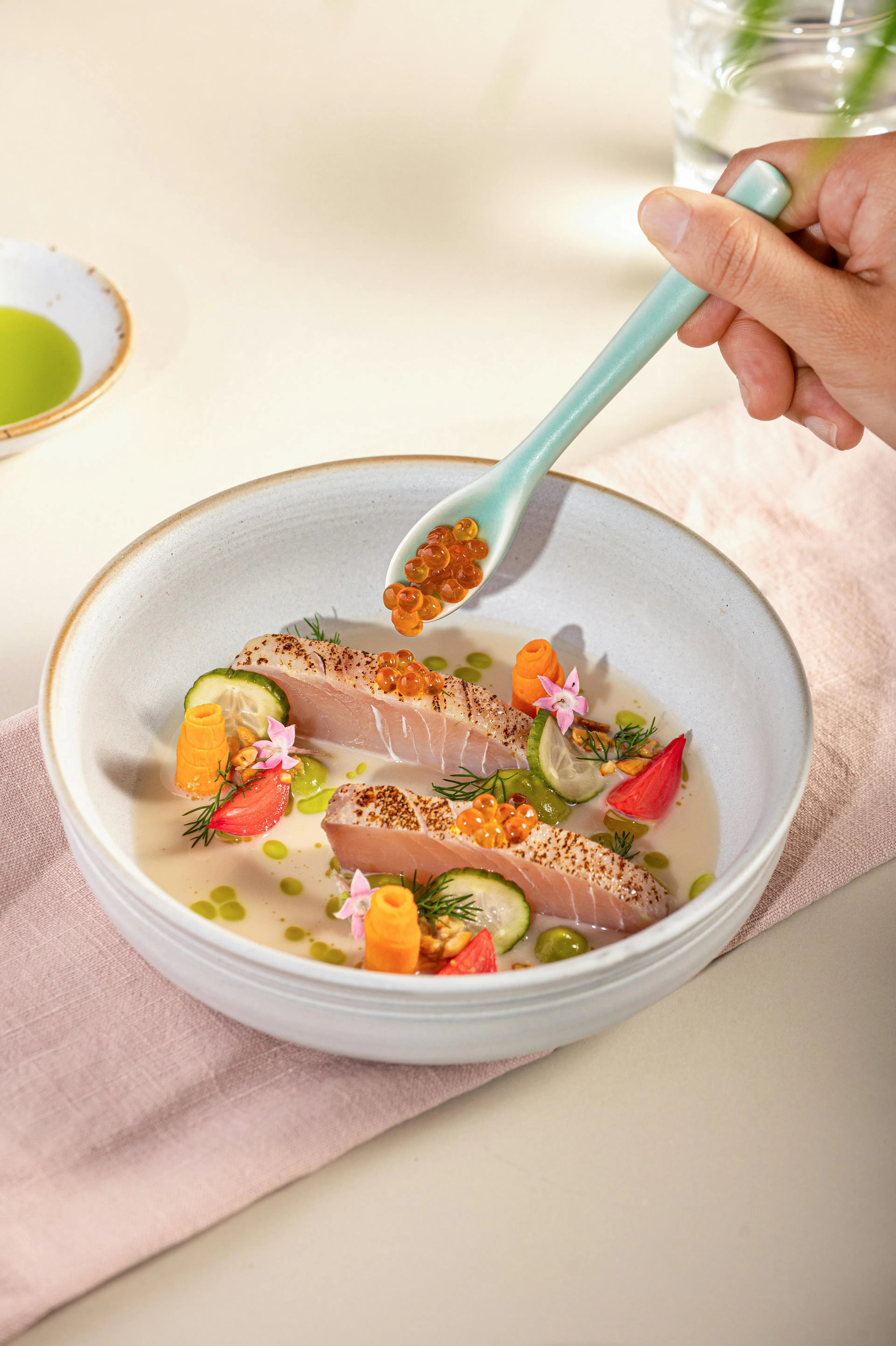 ថ្ងៃរដូវក្តៅព្យាបាលដ៏ល្អឥតខ្ចោះពី Da Nang ទៅ Mui Ne ដល់ Phu Quoc - រូបថត ៦. Những ngày hè chữa lành trọn vẹn từ Đà Nẵng đến Mũi Né ra Phú Quốc- Ảnh 6.