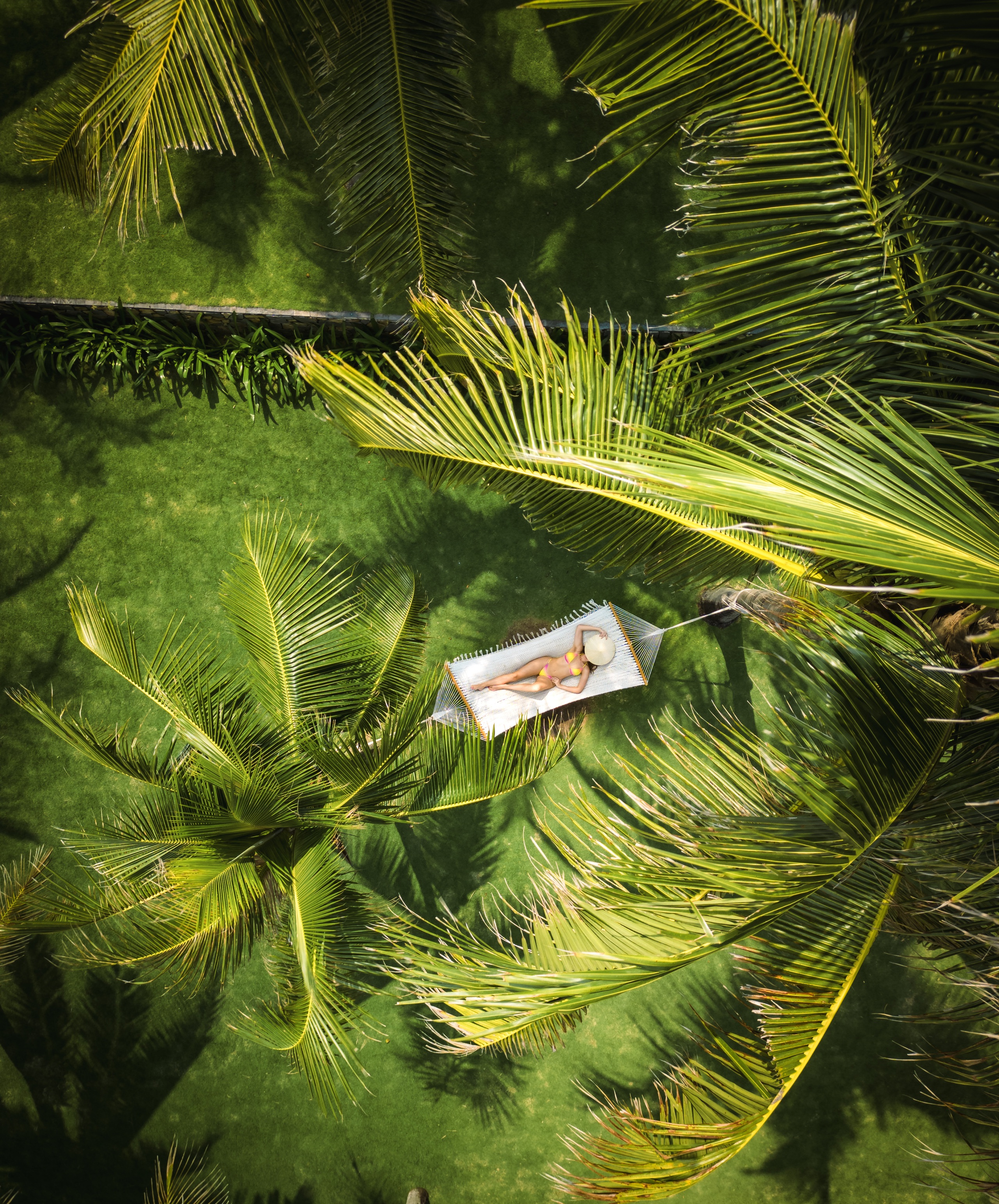 ថ្ងៃរដូវក្តៅព្យាបាលដ៏ល្អឥតខ្ចោះពី Da Nang ទៅ Mui Ne ដល់ Phu Quoc - រូបថត ២. Những ngày hè chữa lành trọn vẹn từ Đà Nẵng đến Mũi Né ra Phú Quốc- Ảnh 2.