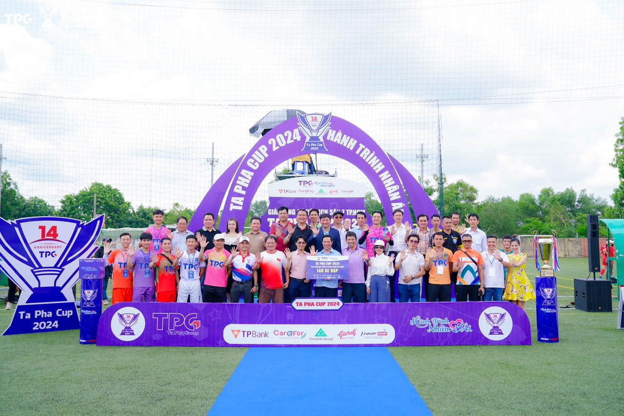 Các đội bóng trong ngày khai mạc giải bóng đá 7 người Ta Pha Cup 2024