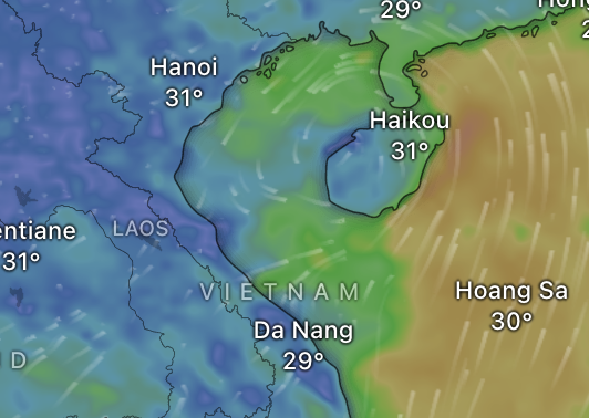 Áp thấp nhiệt đới sắp hình thành trên Biển Đông- Ảnh 1.