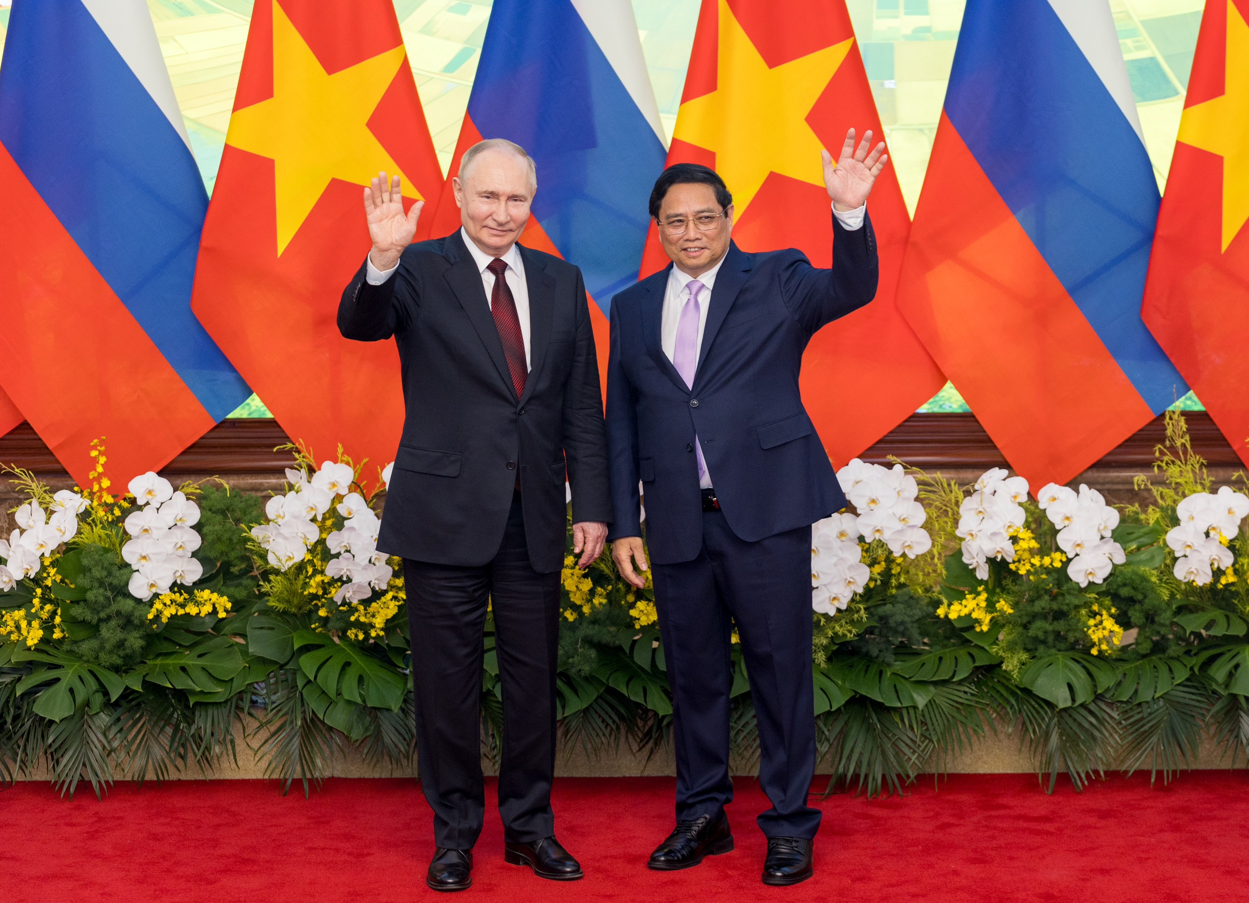 Thủ tướng Phạm Minh Chính hội kiến Tổng thống Nga Vladimir Putin- Ảnh 5.