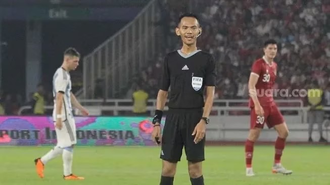 Trọng tài Malaysia bắt trận đội CAHN đấu HAGL, VAR đi sân Vinh ‘xem’ SLNA trốn play-off- Ảnh 5.