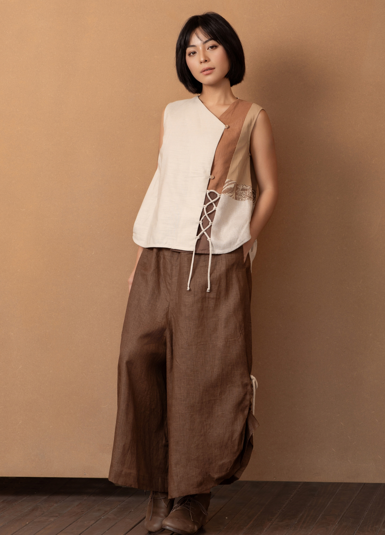 Trend linen musim panas tiada siapa yang mahu ketinggalan - Foto 6. Xu hướng linen mùa hè không ai muốn bỏ lỡ- Ảnh 6.