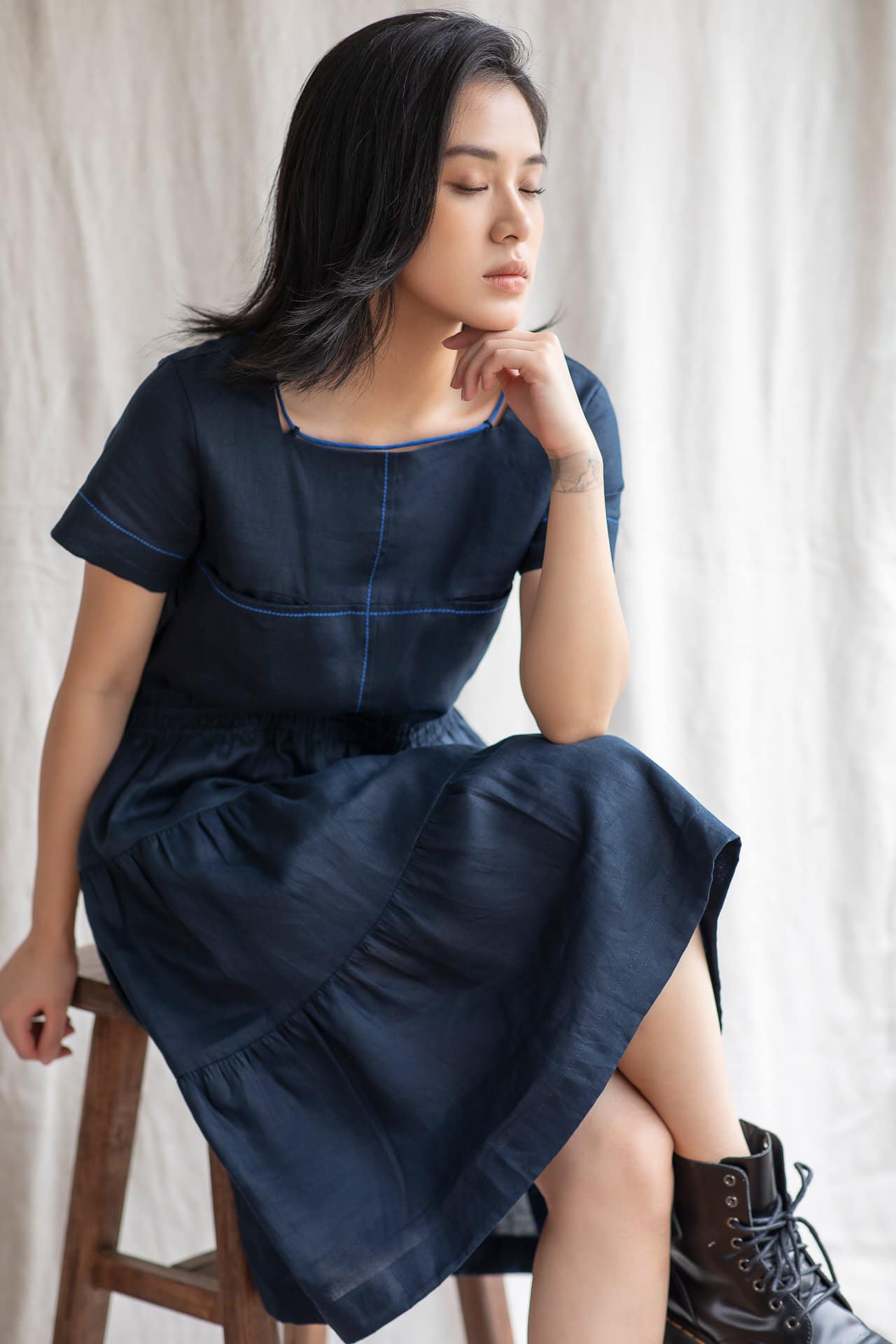 Trend linen musim panas tiada siapa yang mahu ketinggalan - Foto 4. Xu hướng linen mùa hè không ai muốn bỏ lỡ- Ảnh 4.