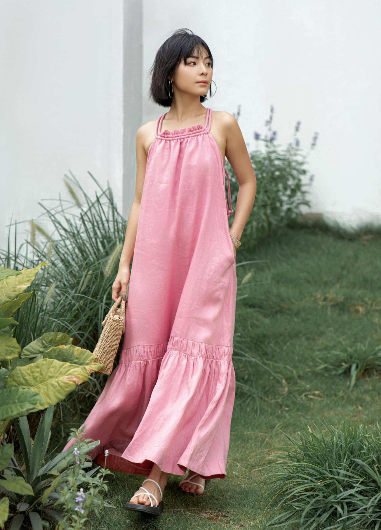 Trend linen musim panas tiada siapa yang mahu ketinggalan - Foto 2. Xu hướng linen mùa hè không ai muốn bỏ lỡ- Ảnh 2.