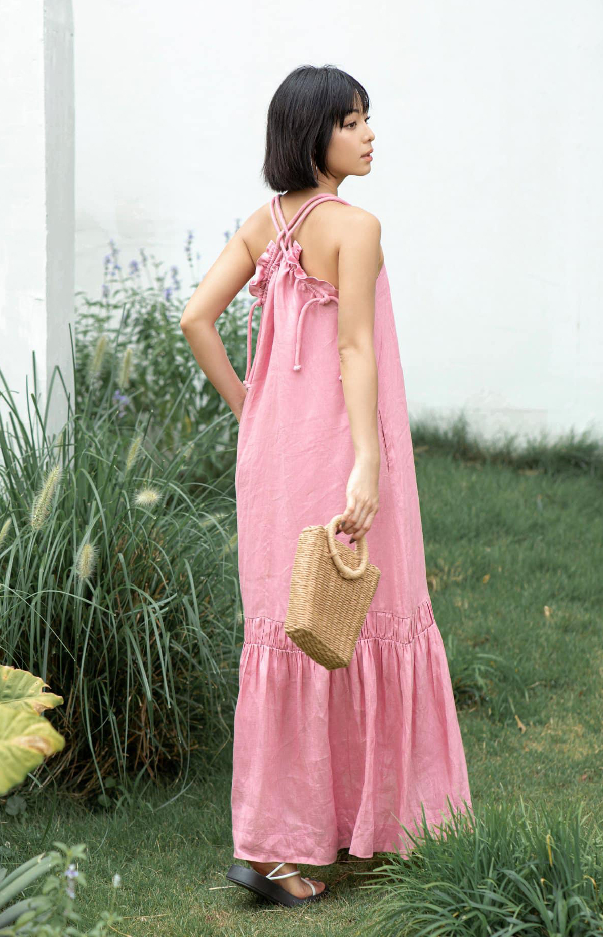 Trend linen musim panas tiada siapa yang mahu ketinggalan - Foto 3. Xu hướng linen mùa hè không ai muốn bỏ lỡ- Ảnh 3.