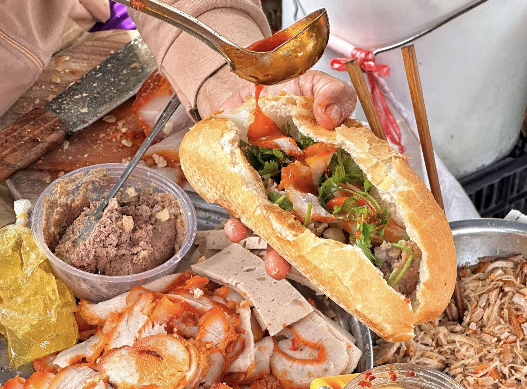 Hôm nay Michelin Guide công bố danh sách quán ăn ở Việt Nam: Bánh mì liệu có đánh rớt như 2023?- Ảnh 2.