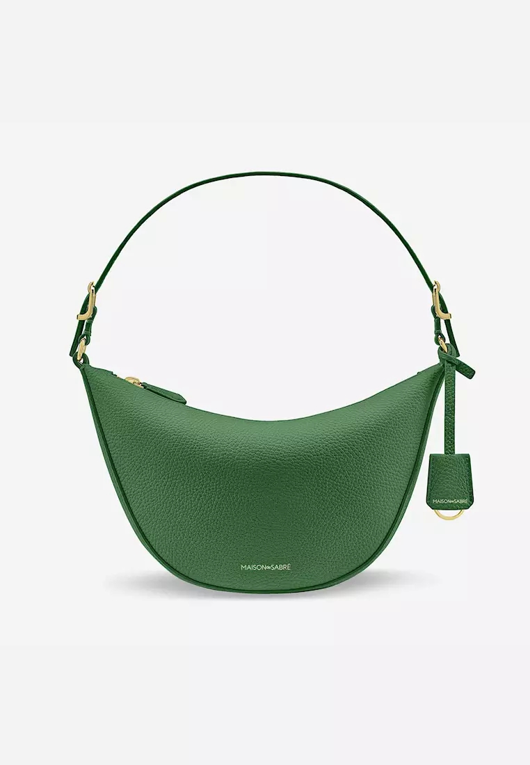 Mini-luffväska, den sista touchen om du vill ha en snygg look – Bild 4. Túi Hobo mini, nét hoàn thiện cuối cùng nếu bạn muốn có vẻ ngoài sành điệu- Ảnh 4.