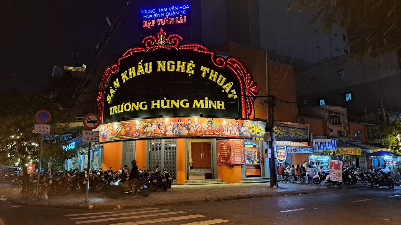 Når du reiser til Ho Chi Minh-byen, ikke gå glipp av byens kulturelle og dramatiske kunstspesialiteter – Bilde 4. Du lịch TP.HCM chớ bỏ qua 'đặc sản' văn hóa nghệ thuật kịch của thành phố- Ảnh 4.