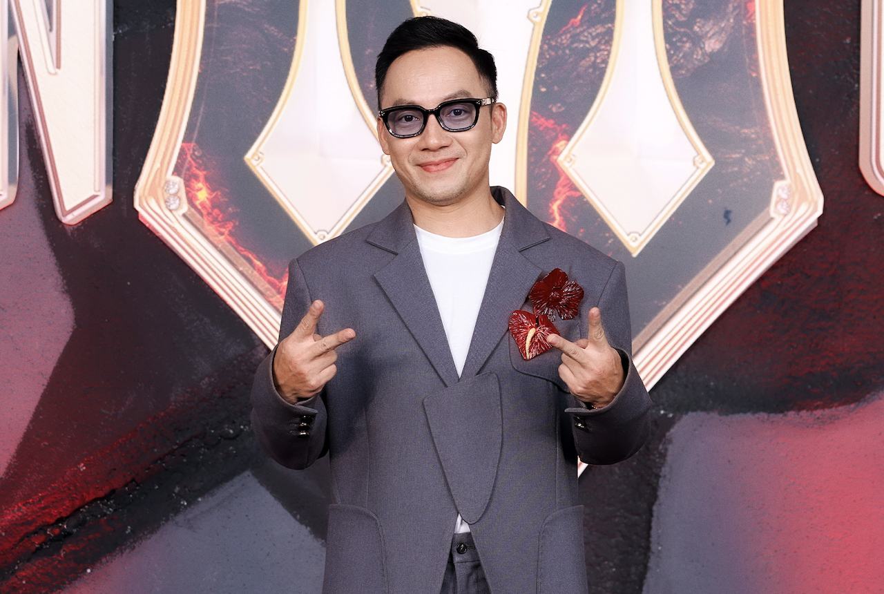 Tiến Đạt kể lý do rời showbiz và cuộc sống kín tiếng bên vợ kém 10 tuổi