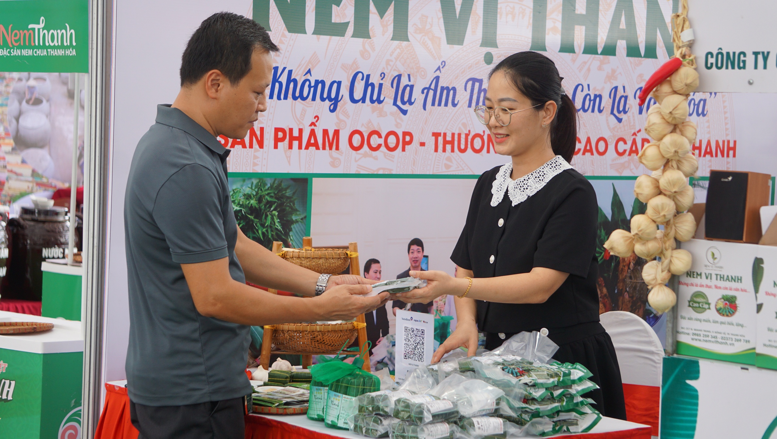 Tinh hoa ẩm thực nhiều tỉnh, thành hội tụ tại Sầm Sơn- Ảnh 4.