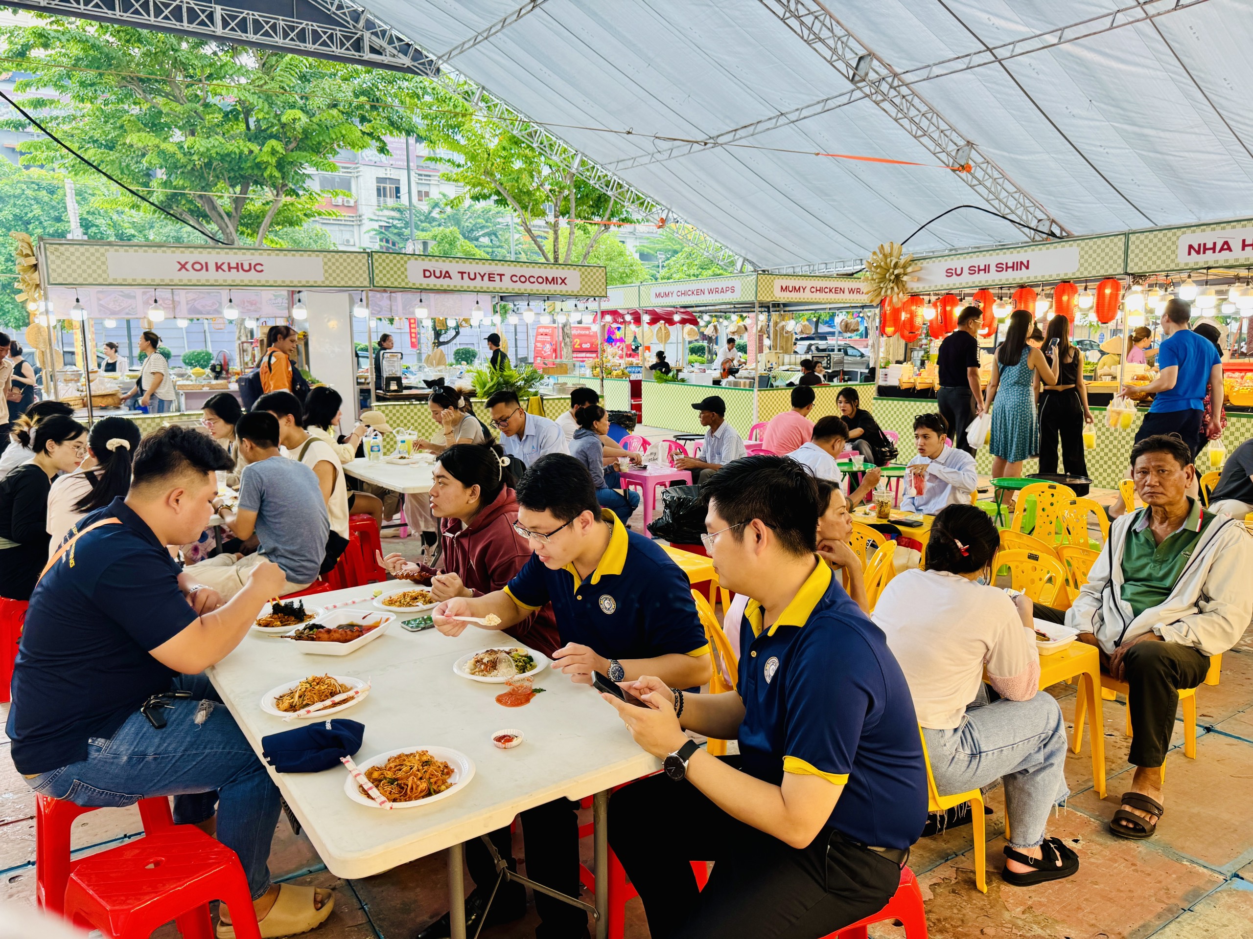 Đã mắt, no bụng với lễ hội ẩm thực tại TP.HCM mừng ngày gia đình Việt Nam- Ảnh 2.