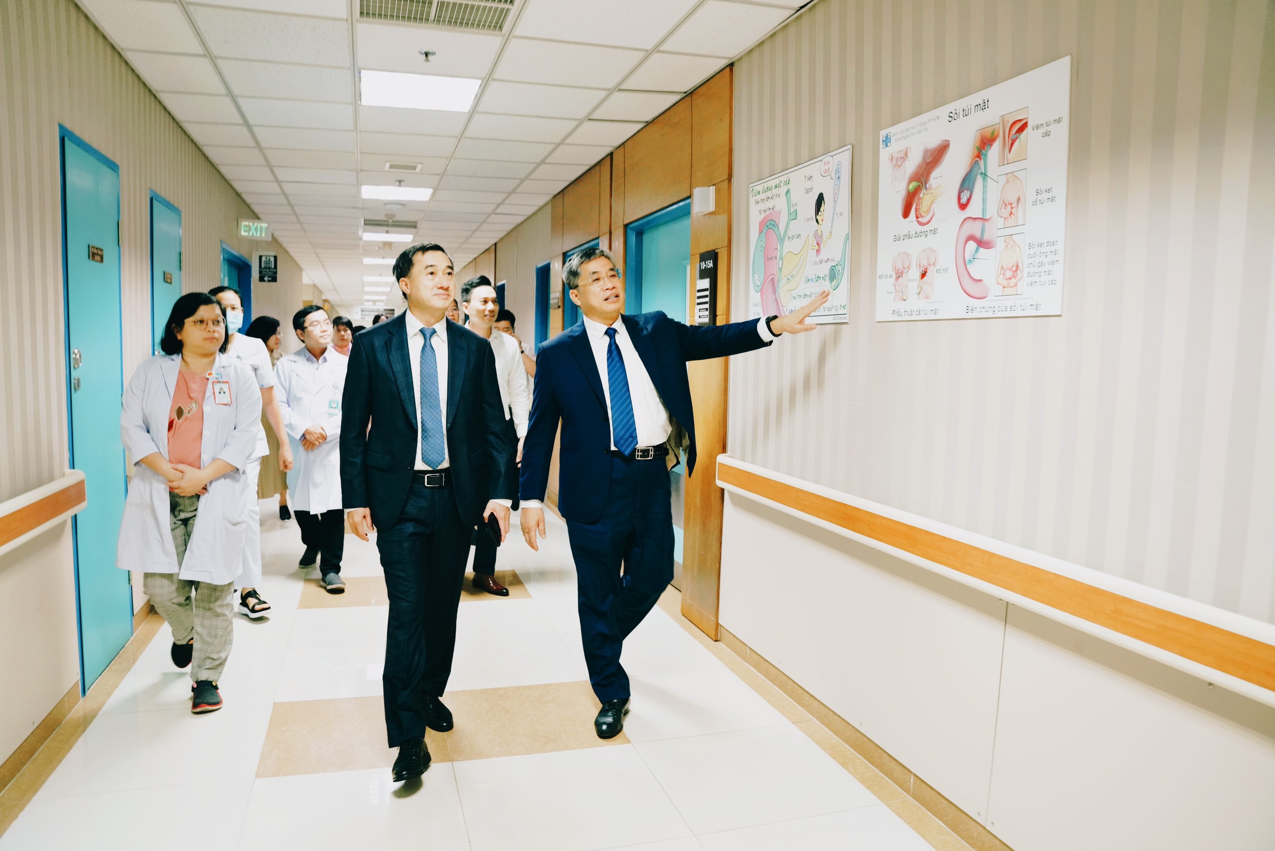 Chỉ số hài lòng, trải nghiệm của người bệnh giúp đánh giá hiệu quả bệnh viện- Ảnh 2. Chỉ số hài lòng, trải nghiệm của người bệnh giúp đánh giá hiệu quả bệnh viện- Ảnh 2.