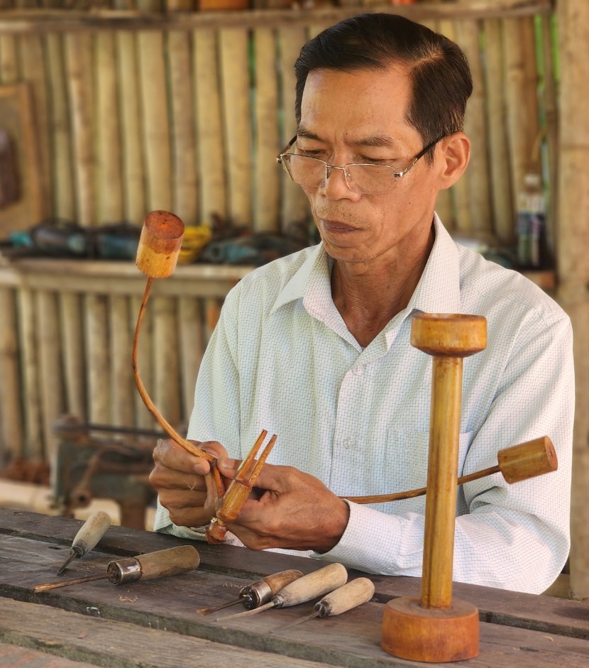 Người đàn ông 30 năm dựng chòi tranh đón khách Tây- Ảnh 4.