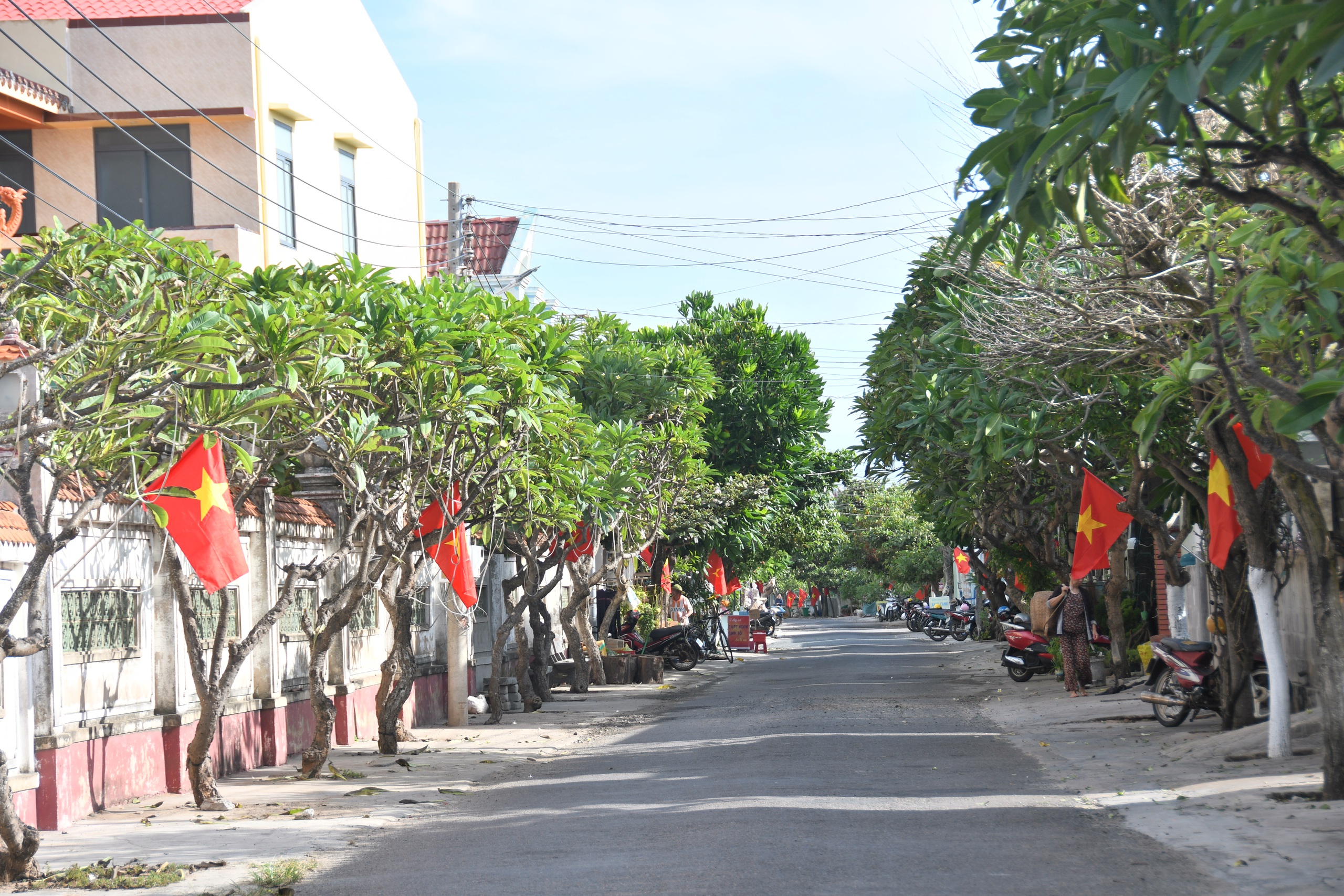 Mùa hè lên rừng, xuống biển góp xây những công trình- Ảnh 4.