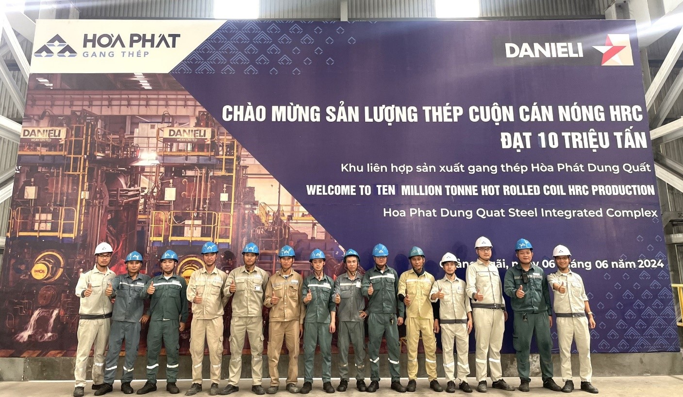 Hòa Phát cán mốc 10 triệu tấn HRC- Ảnh 1. Hòa Phát cán mốc 10 triệu tấn HRC- Ảnh 1.