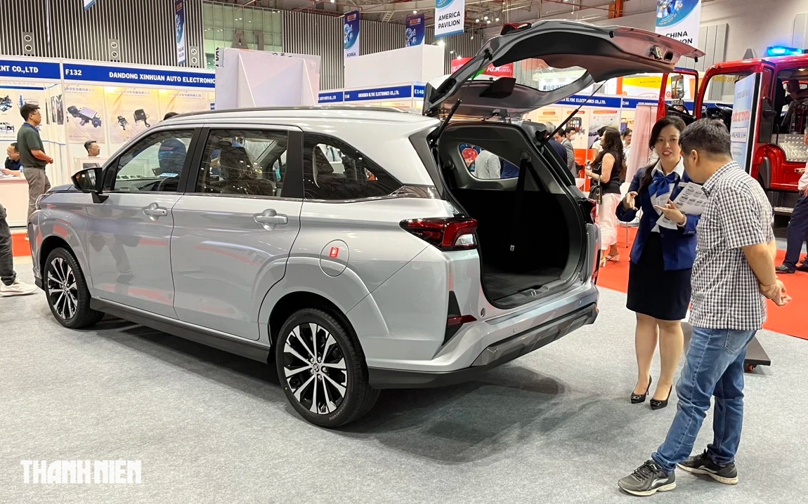Xe MPV dưới 700 triệu: Hyundai Stargazer xả hàng, Toyota Veloz tăng ưu đãi đấu Xpander - Ảnh 1.