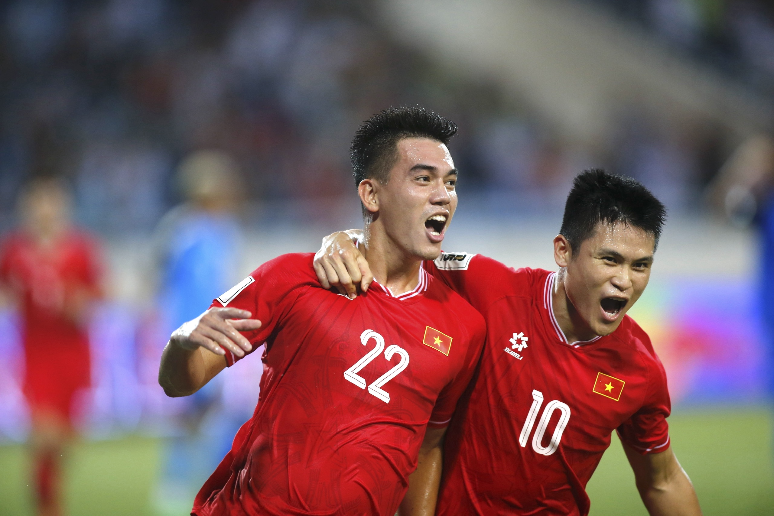 Tiến Linh và Tuấn Hải cùng lập công cho đội tuyển Việt Nam