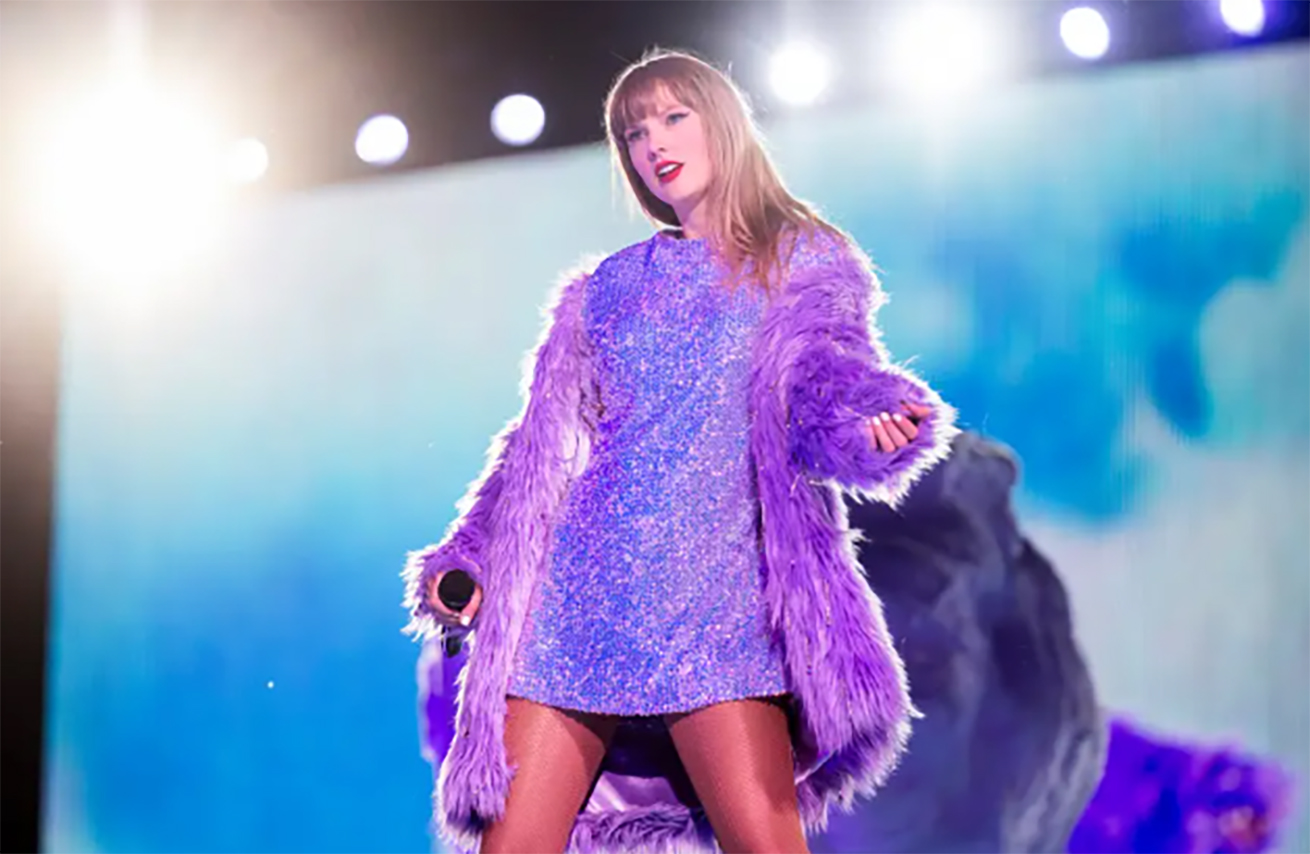 'Bóng ma' xuất hiện tại show diễn ‘The Eras Tour’ của Taylor Swift ở Madrid- Ảnh 1.