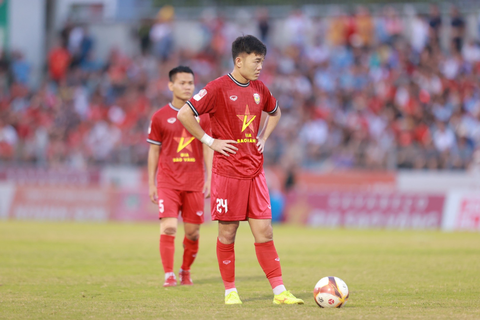 Nỗi niềm Lương Xuân Trường trong ngày V-League hạ màn, biết ngày nào chạm vào vinh quang