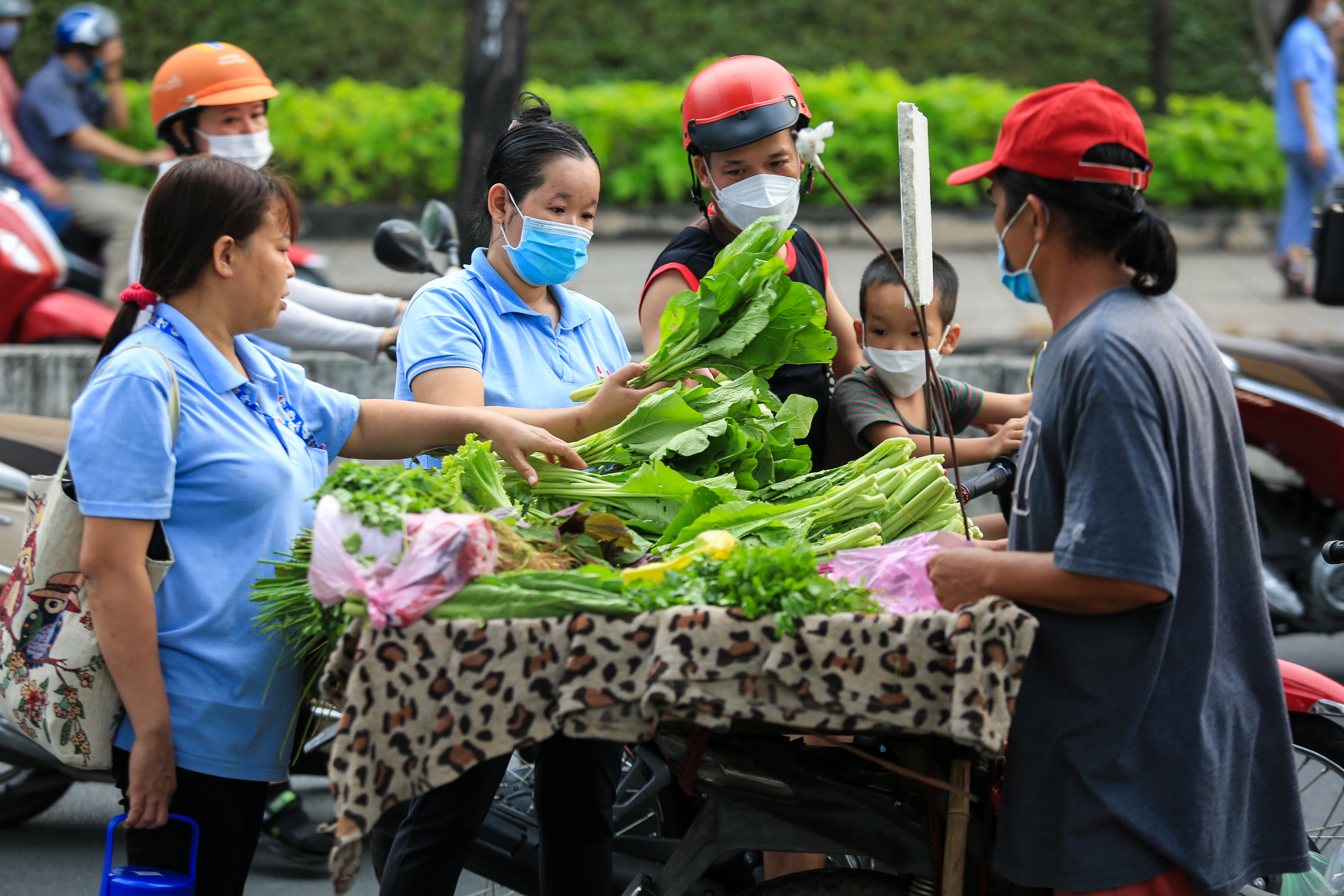 Giám đốc Sở LĐ-TB-XH TP.HCM: Nêu cao tinh thần công tác xã hội để phục vụ dân- Ảnh 5.