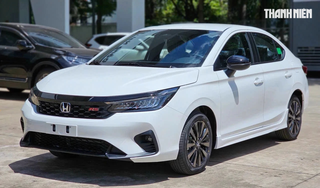 10 ô tô bán chạy nhất Việt Nam nửa đầu năm 2024: Mitsubishi Xpander dẫn đầu- Ảnh 11.