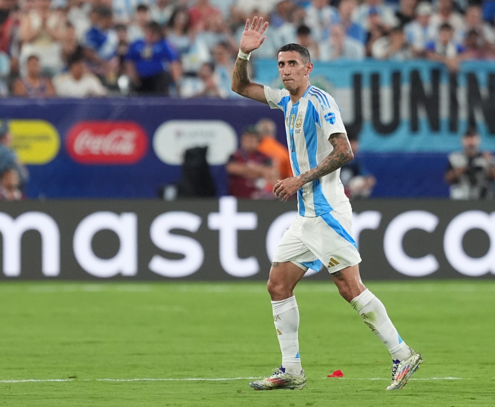 Quyết định bất ngờ của Di Maria sau chung kết Copa America