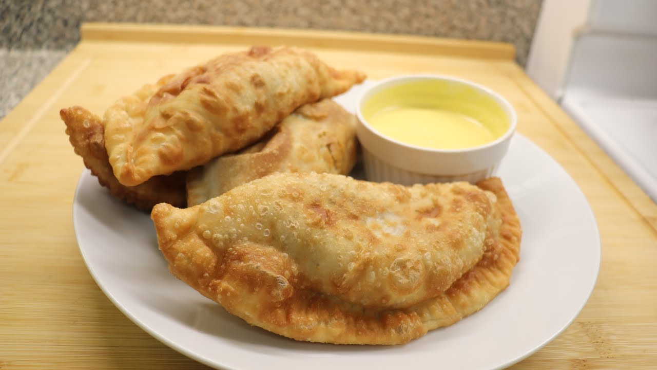 Những món ăn nhanh độc đáo và hấp dẫn tại Bolivia- Ảnh 3. Những món ăn nhanh độc đáo và hấp dẫn tại Bolivia- Ảnh 3.